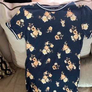 Stretchy dress
